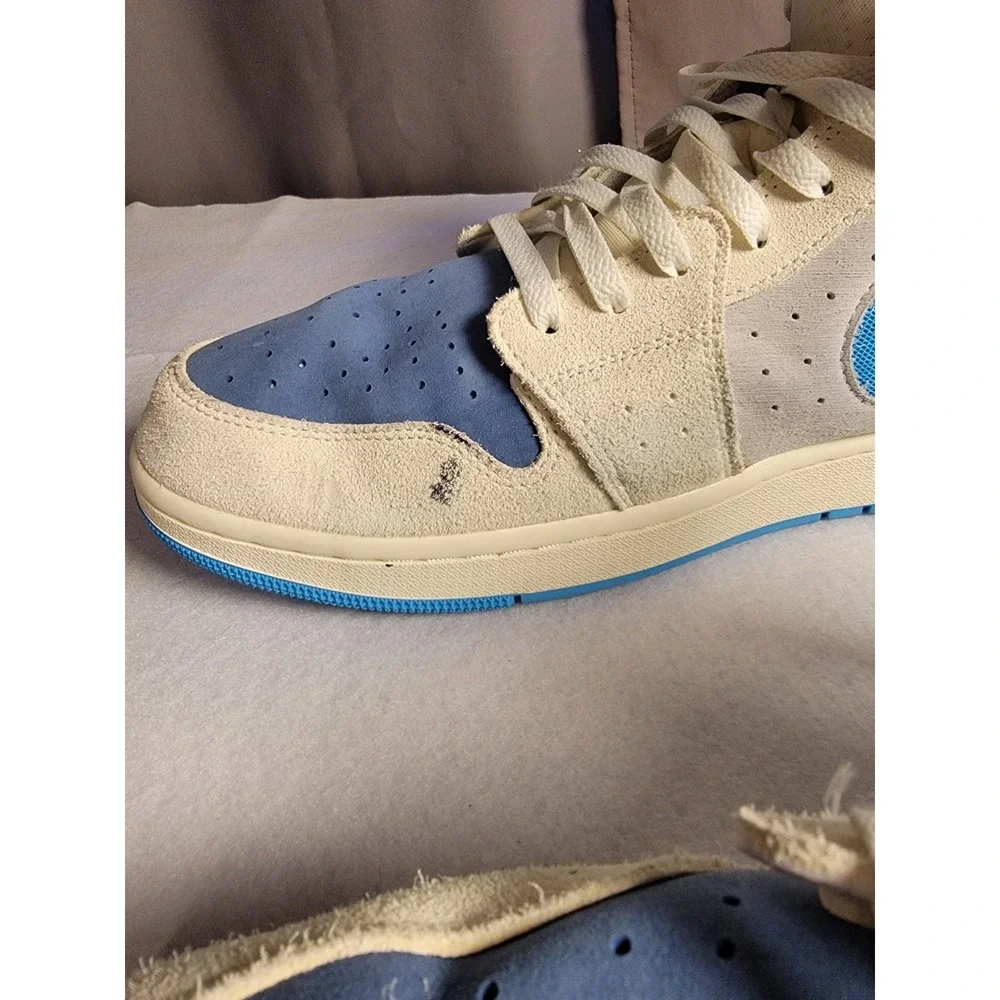 Men's NIKE Size 12 Air Jordan 1 Zoom‎ Comfort 2 High Dark Powder Blue/white!!